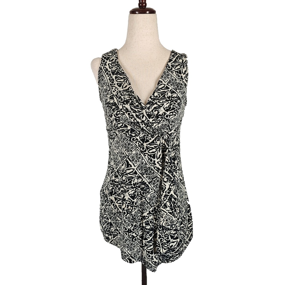 White House Black Market Babydoll Top Asymmetrical Ruffle Front Y2K Black Size M